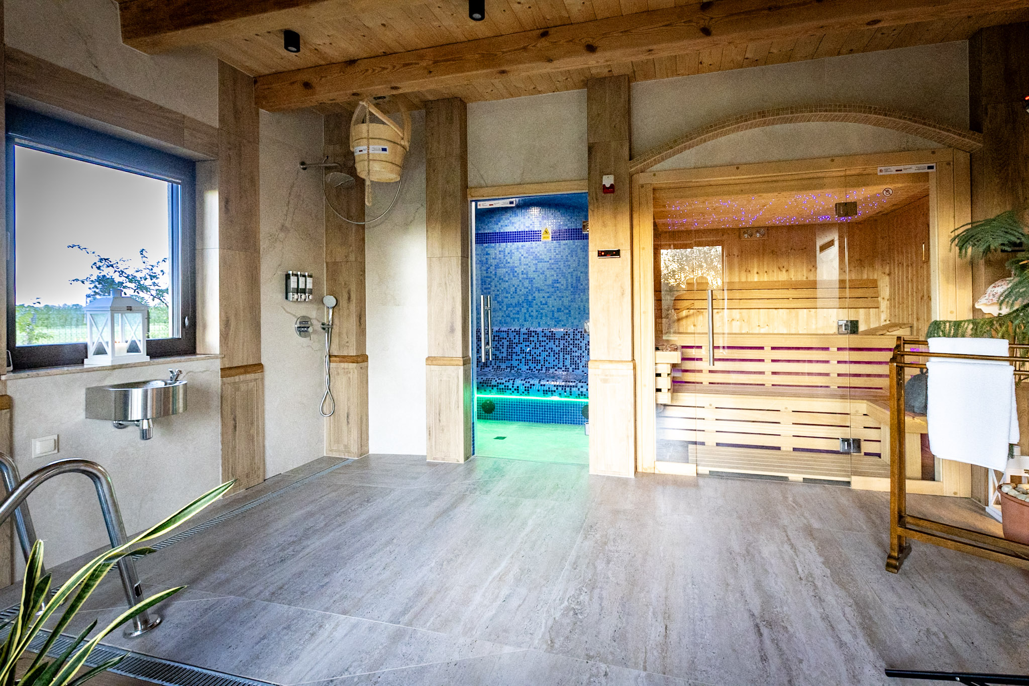 Sauna sucha i łaźnia parowa w SPA na Urzeczu, Dworek Czersk